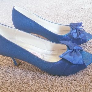 Blue sparkly heels